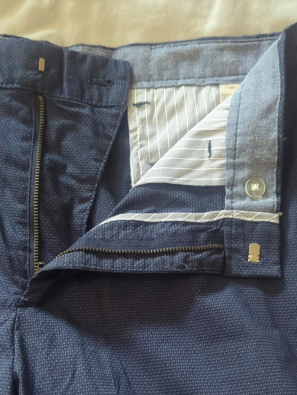 Banana Republic Men's Dress Shorts Navy Blue Button Front Size 36